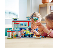 LEGO City 60330 Szpital - 1032225 - zdjęcie 3